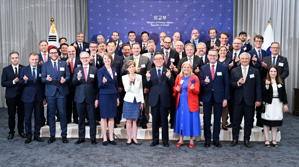 조태열&nbsp;장관, 주한 유럽지역 외교단과 차담회 개최