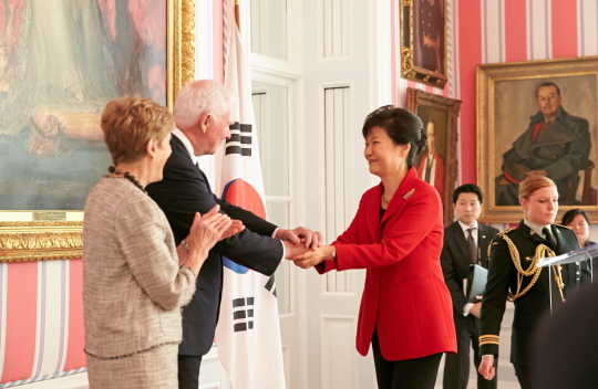 대통령, 캐나다 국빈방문 공식 환영식 참석7